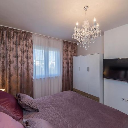 Ivana Apartment 特罗吉尔 外观 照片