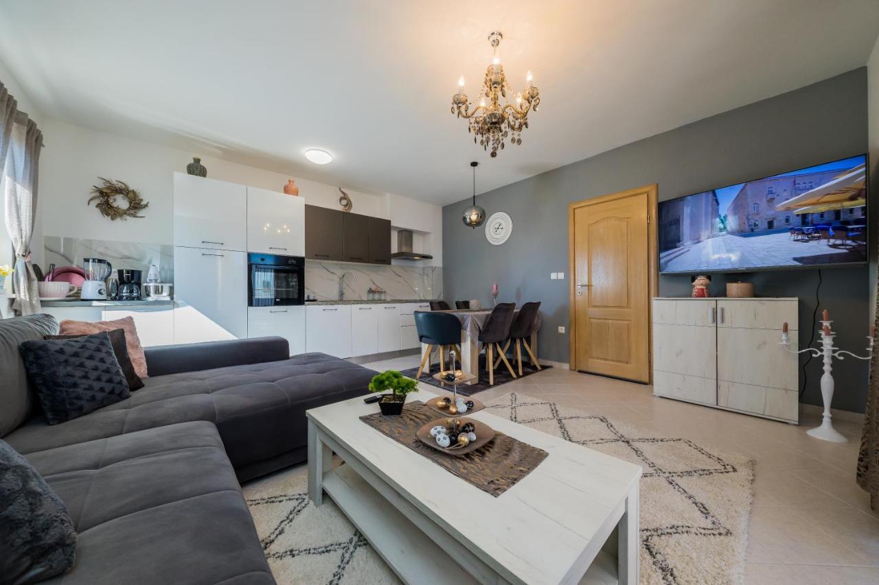 Ivana Apartment 特罗吉尔 外观 照片